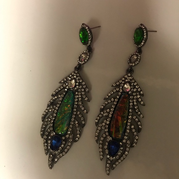 eye candy Jewelry Eye Candy Los Angeles Peacock Feather Earrings